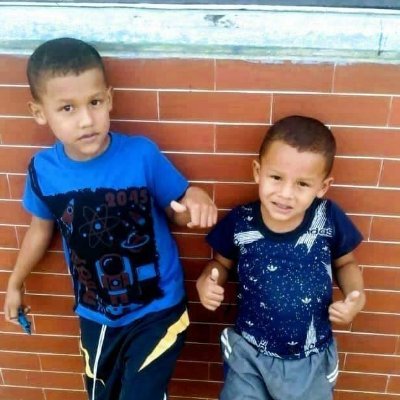 💕Q Dios y la virgen ilumine Amis príncipes 💕 siempre y Ami adorado hijo 💕 lqmuchote Dios los bendiga 💕