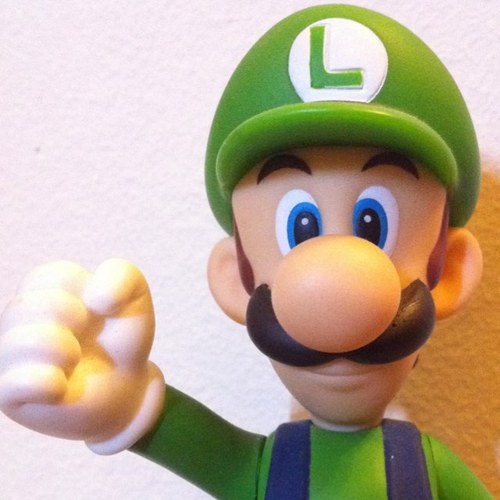 esorianor87's profile picture. 