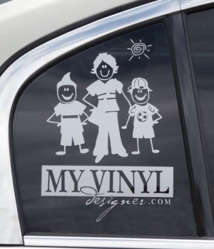 A creative crew who absolutely loves everything about vinyl lettering!