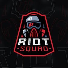 Hi I am a 13 year old amateur professional for Riot Squad e sports youth team.