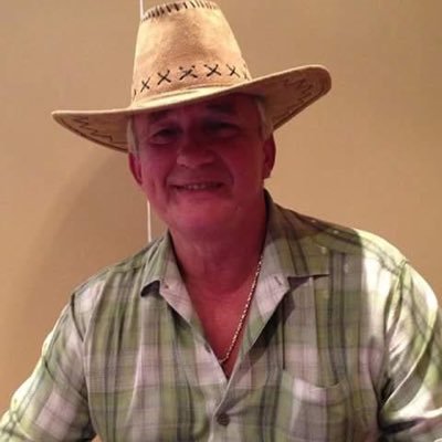 NelsonRoland120's profile picture. 