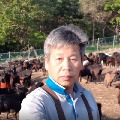 - Goat-Related News Clippings & Opinions Sharing!
- 순이네흑염소(농장/유통) : 흑염소 고기 및 진액(엑기스,중탕) 제조 판매!
- 농장 : 경남 김해시 상동면 여차리 
- 유통 : 김해시 구산동 광남백조아파트상가 1-19호