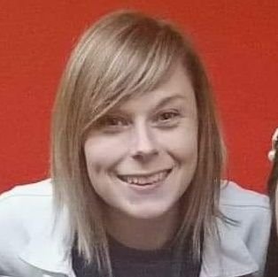 Izardzoe's profile picture. 