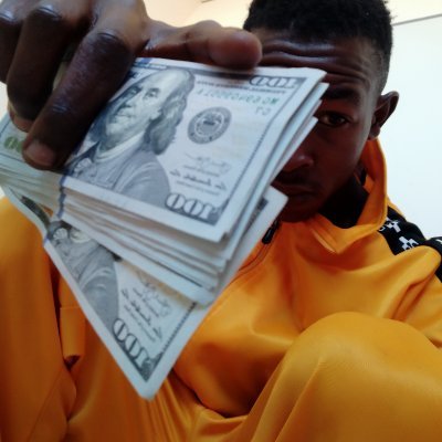 hip hop artist a father engineer and his signed to his own label. photographer and interested in video editing
https://t.co/jN8O8Kvzz5