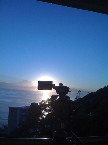 http://t.co/0CdeHZlgR7 An awesome video production company creating corporate film & motion graphics for business.