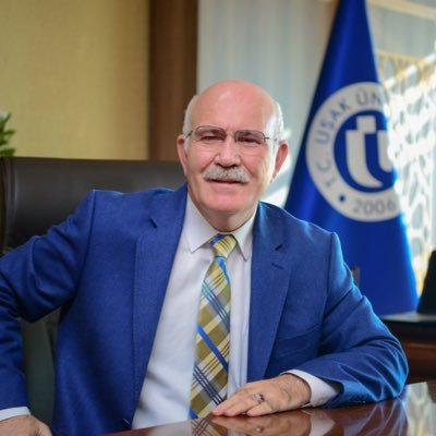 Uşak Üniversitesi Rektörü Resmi Twitter Hesabı