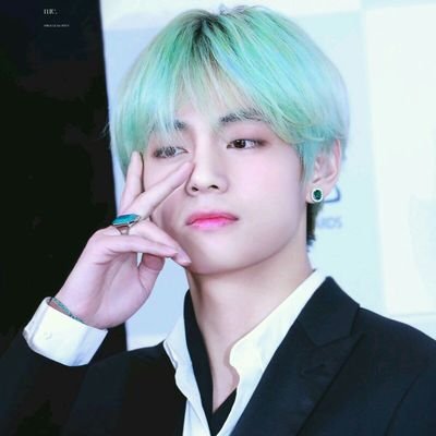 mymyduyendang98's profile picture. 😍😍😍💜💜💜💖💖💖