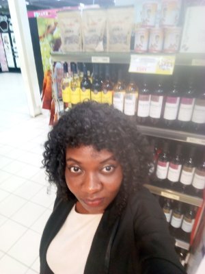 Am an amazing individual with a good heart,detailed ,objective,intelligent &fun to be with.
