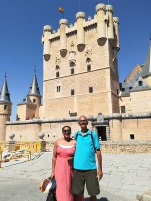 xiosan24's profile picture. Hija, madre,esposa, docente y creyente de Dios y la Virgen Milagrosa, Venezuela tierra de gracia resurgiras para ser próspera nuevamente así será, amen.