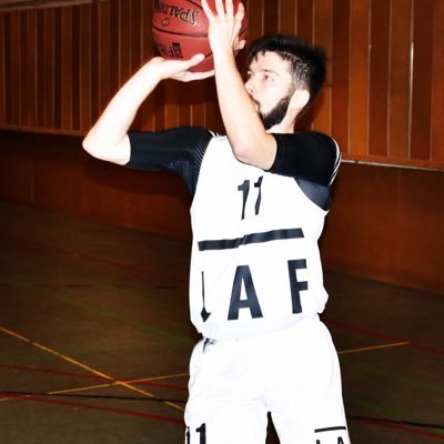 Fan basketu, przechadzek górskich i rzemieślniczego pifffka 🏀🏔🍺