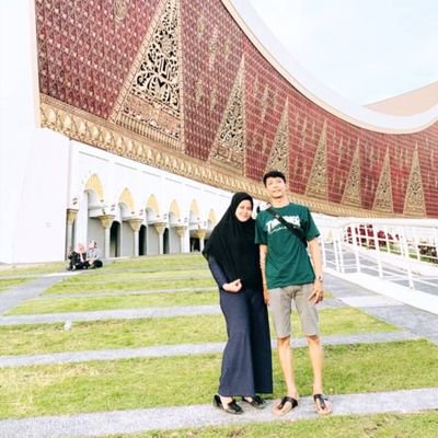 cicit_dewi's profile picture. Simple woman| Like coffee |#ViscaBarca#GGMU