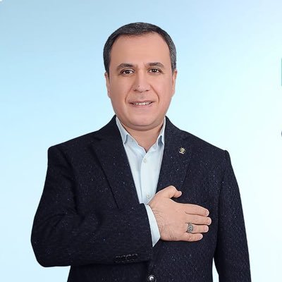 AK Parti Kahta İlçe Bşk (2014-17) AK Parti Kahta Bld Bşk Adayı(2019) Marmara Üniversitesi Eczacılık -BAU Küresel Siyaset&Uluslararası İlişkiler MA-HKU Liderlik