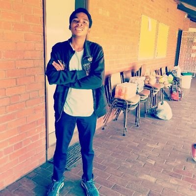 ricardorwodzi's profile picture. 