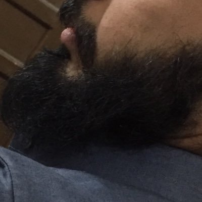 أنا مُسلم موحد ووطني هوه العراق وفلسيطن والجزائر وبلاد الحرمين وتونس والمغرب ومصر وليبيا والاردن وسوريا وقطر والكويت واليمن وعُمان وسائرُ بلاد المسلمين 🇮🇶🇩🇿