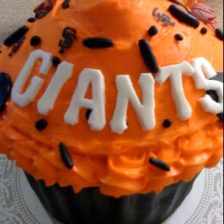 12atedR's profile picture. 