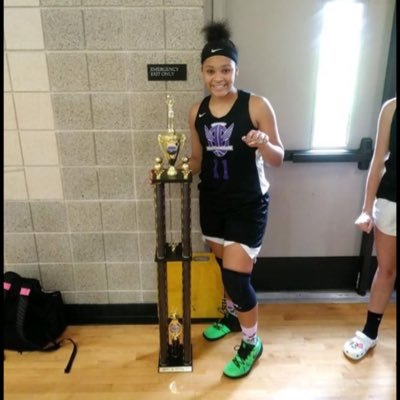 Hi, I’m London Webb, and I protect the paint | 5’9 Center | #11 Arkansas Angels | Mayflower High School | c/o 2024. MORE THAN AN ATHLETE