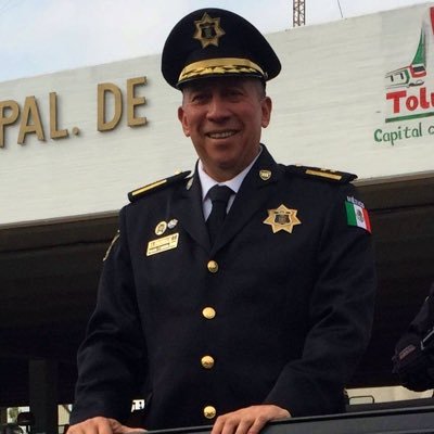 2 maestrías , criminología , antifraude , criminal profiler , tenista , policía , criminólogo