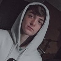 tчler. (@samhtt) 's Twitter Profile