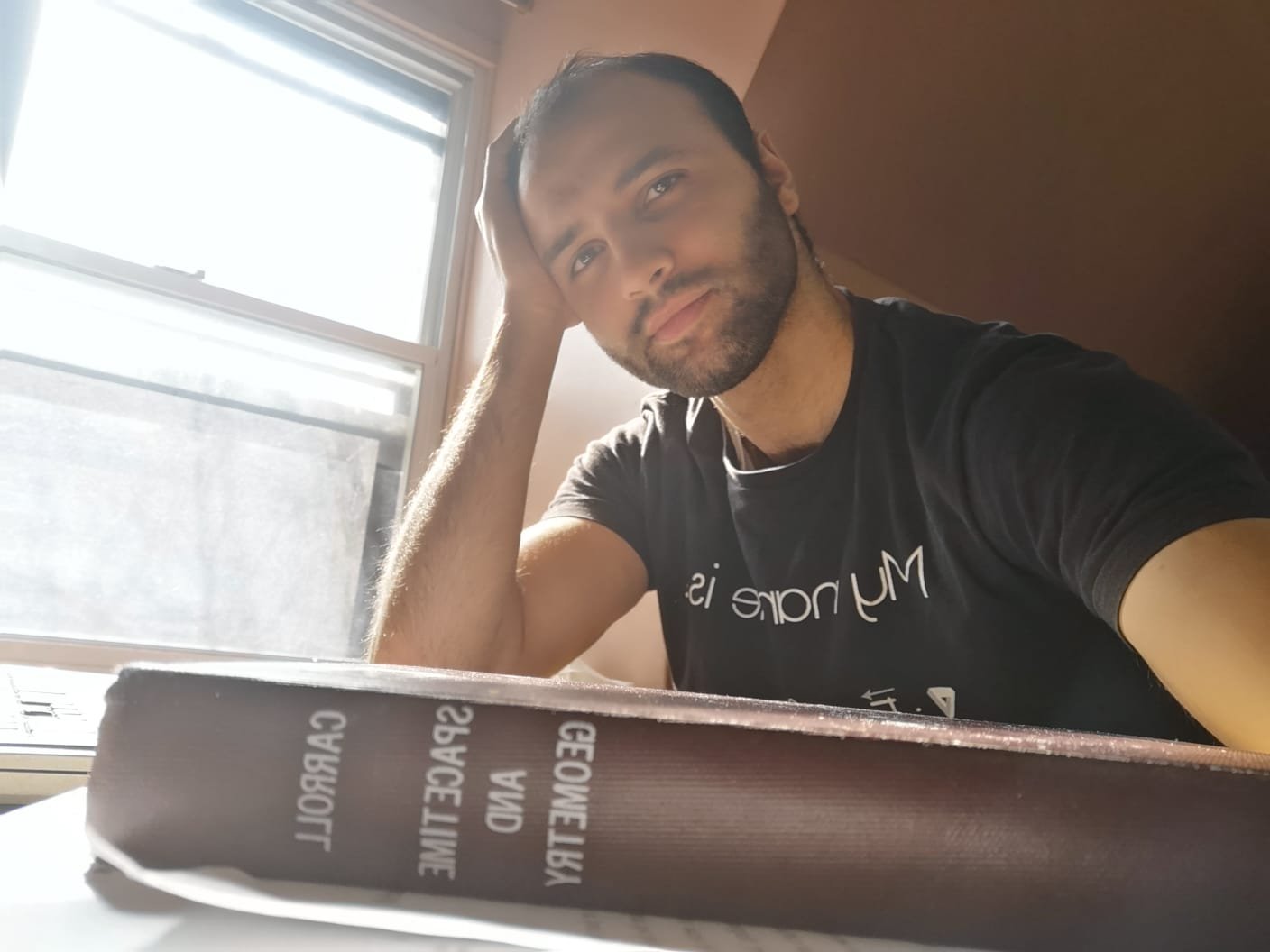 I am a universe of atoms, and an atom in the universe.
https://t.co/TRFPL9TdEz student in Cosmology @McGillu