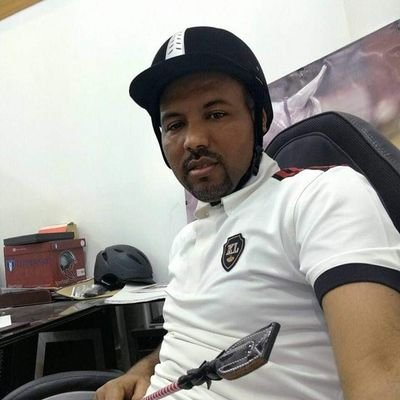 مهتم بالفروسية واعمل بالمجال بالرياض