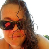 Esther (@esther03877921) 's Twitter Profile