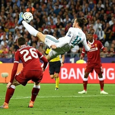 Alcalaino. Madridista desde el primer segundo de vida. Hincha de los Pelicans de la nba. Basketlover. y loco del atletismo. Me encanta viajar.