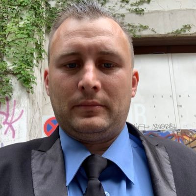 mellinlionel's profile picture. 34 ans père de 2 enfants voir l’avenir de mes enfants et avoir une seule parole car on s’y engage il faut le faire