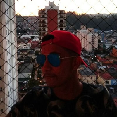 so to aq pq num tem outra vida pra viver
18|MG