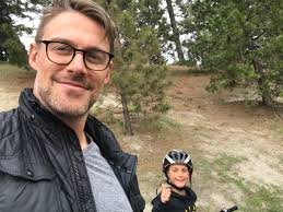 le seul bonheur c'est d'être avec mon fils que j'aime au temps