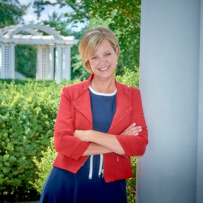 JeanneIves Profile Picture