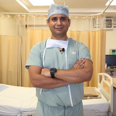 Orthopaedic surgeon, sports injury specialist, Author ,fitness enthusiast, writer, blogger and above all A father A husband  and A true  nationalist :)