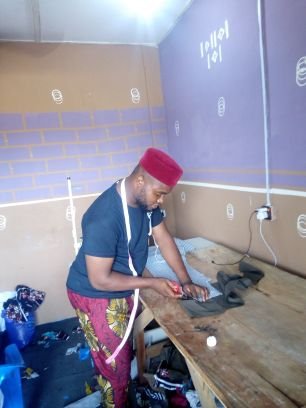 AkindipeOluwas1's profile picture. gentle