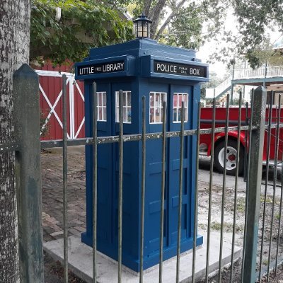 #tardisofslidell
Located in the courtyard of the Slidell Old Town Soda Shop at 301 Cousin St, Slidell, LA 70458, TARDIS Little Free Library Charter #20897