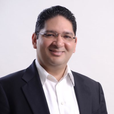 llizardo's profile picture. Medico pediatra, Director del departamento de Salud y Nutrición del Inabie.