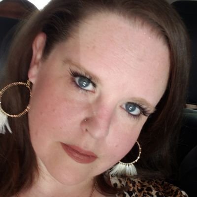 Christian Wife and Mom of seven, discovering daily what Jesus put me on Earth for. God's gift to me is my right to choose. Who am I to take your right away?
