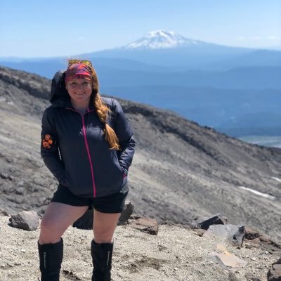 I am a traveler, photographer and addicted to hiking! through my blog and fb promote hiking to those who think they can’t but want to! Happy hiking!