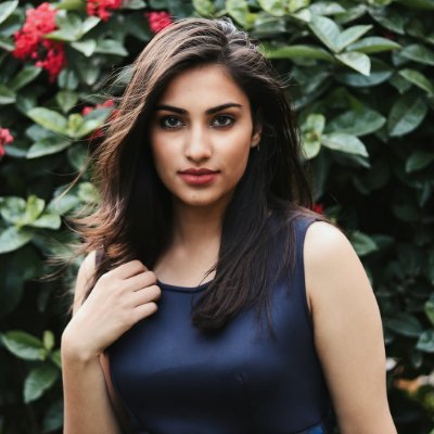 HimaniShah02's profile picture. Nerd Girl