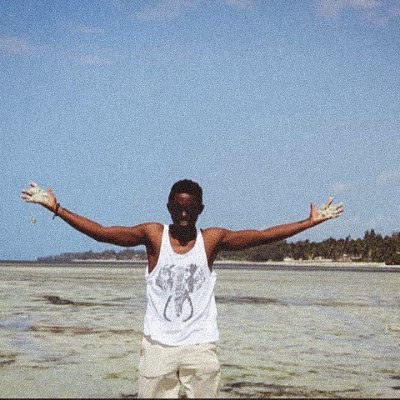 N__I__K__I's profile picture. 