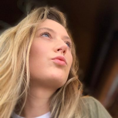 mallorysteele23's profile picture. musician/writer