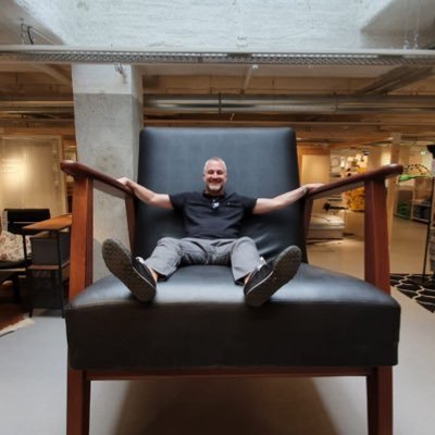 demantthomas's profile picture. 