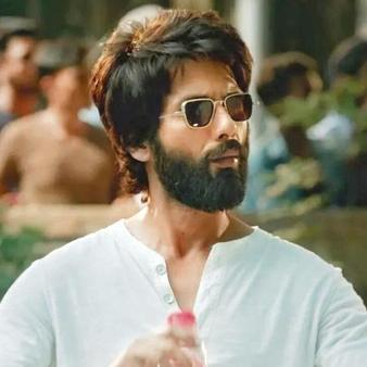 Mumbai
#Bollywood #Tollywood #Kollywood #Hollywood #OTT