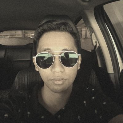 dhitosatriaa's profile picture. I wish I could really sing.