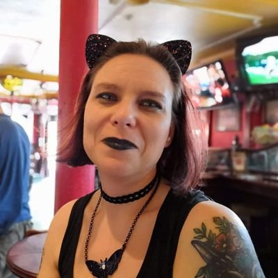 _PizzaAssassin's profile picture. Legend! Sharpie supplier, Horror cult. Not Dead Yet. Sad balloon. New Breed. 🖤 new and live music #thisnoiserocks 🖤 cats. 💚 plant powered. Be a nice human!