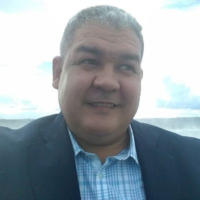 Abogado - Profesor Universitario - Dirigente Político
Director Regional de Soluciones para Venezuela en el Estado Bolívar.
🇻🇪#Instagram @carlosandresrequena9