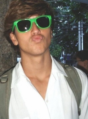 Gustavo Martins, 16 aninhos (: