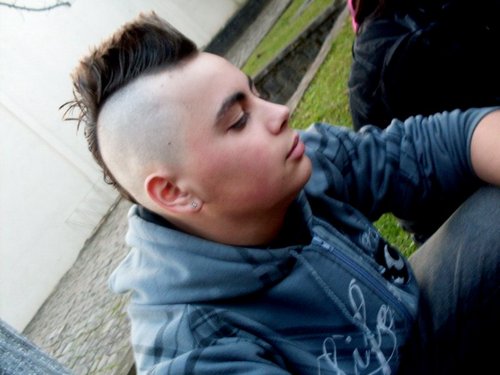 leonardolemosb's profile picture. 