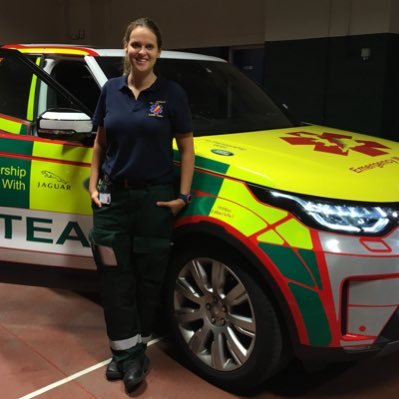 Anaesthetic trainee UK. Ex-Retrieval Registrar in the NT! CARE team clinical lead. PHEM. Dog & Gin lover. Believer of Unicorns. All views my own etc.