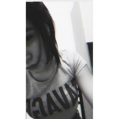 Laraa17601420's profile picture. Dax ✊