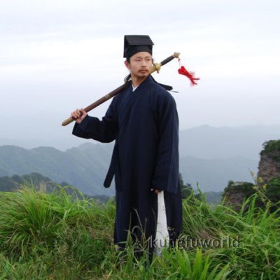 Crystal58897043's profile picture. Cosmetologist @hairbycrystalgoodman