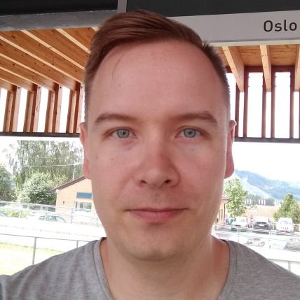 henrinen's profile picture. 